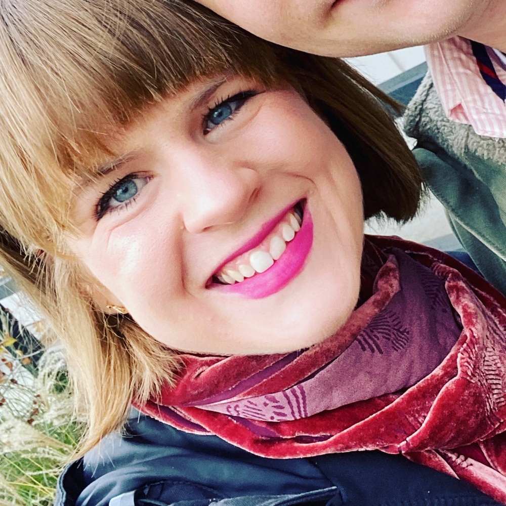 Meet your Posher, Alexis